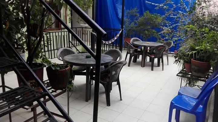 Hotel Sisters Home Катманду Экстерьер фото